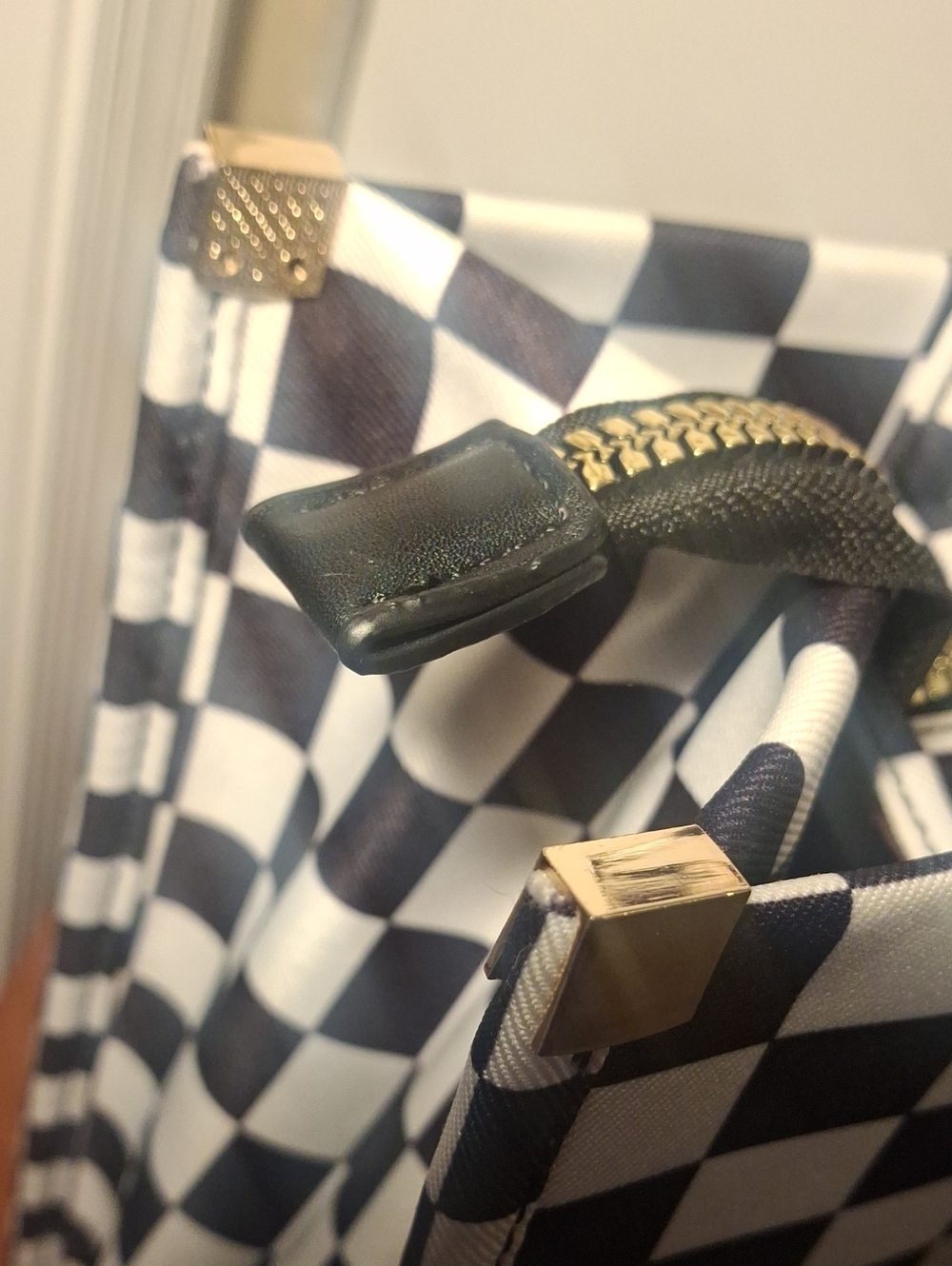 Upcycle Dior Checkerboard 'New York' Tote - Black & White - Picture 6 of 13